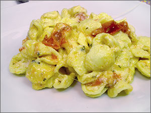 Orecchiette pachino e ricota